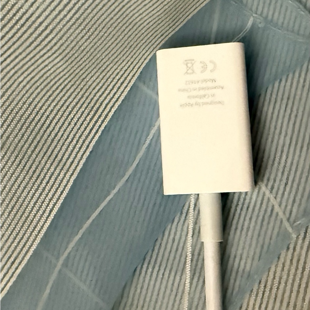 Apple USB adapter - Picture 5 of 6